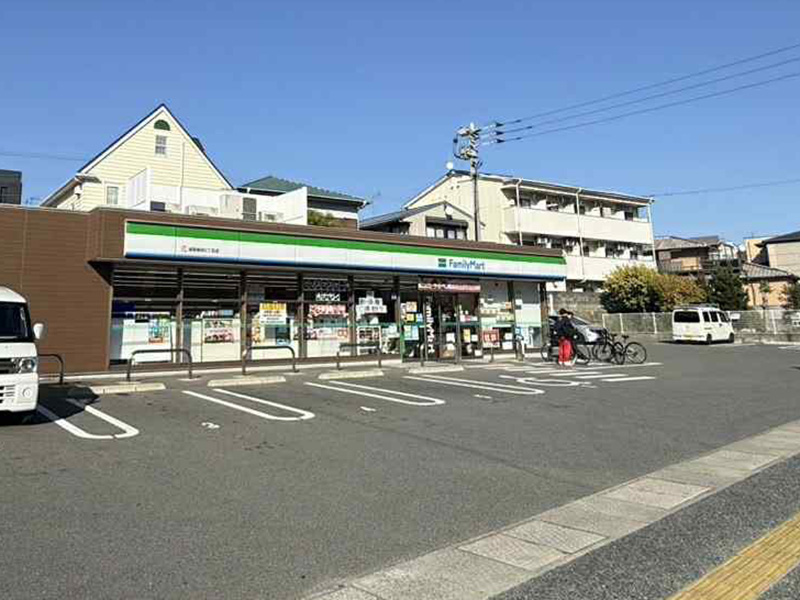 コンビニエンスストア